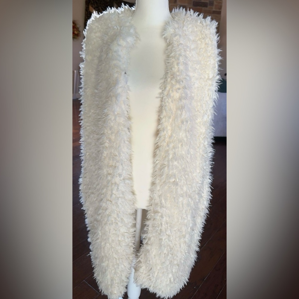 Women's White Fuzzy Vest